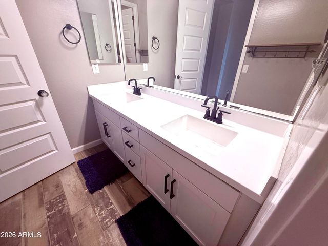 5051 S GIRARD Street, Gilbert, AZ 85298
