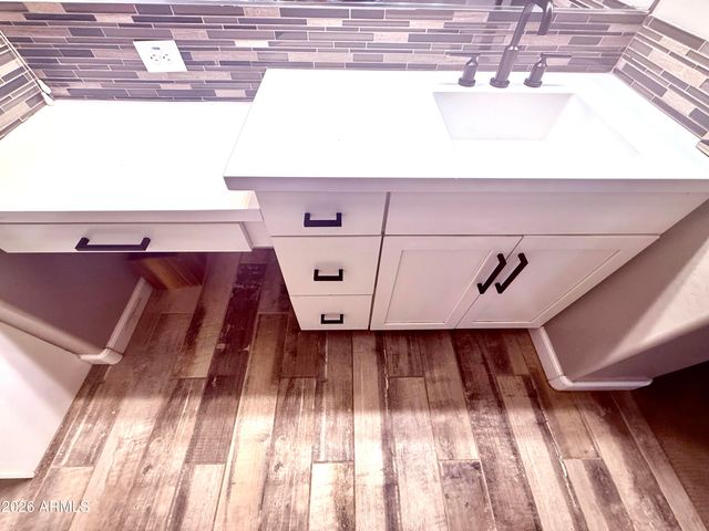 5051 S GIRARD Street, Gilbert, AZ 85298