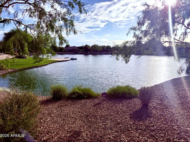 5051 S GIRARD Street, Gilbert, AZ 85298