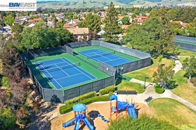 33590 Quail Run Rd, Fremont, CA 94555