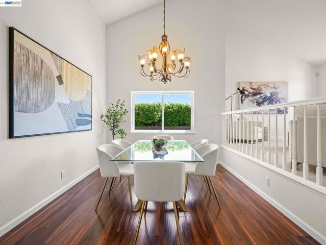 33590 Quail Run Rd, Fremont, CA 94555