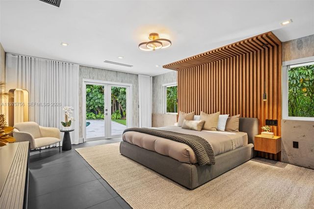 4800 Bay Point Rd, Miami, FL 33137