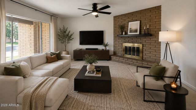 5208 W SHANGRI LA Road, Glendale, AZ 85304