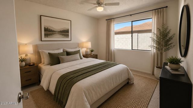 5208 W SHANGRI LA Road, Glendale, AZ 85304