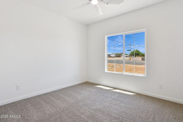 27510 N 258th Drive, Wittmann, AZ 85361