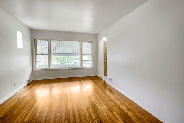 3311 N Plainfield Avenue, Chicago, IL 60634