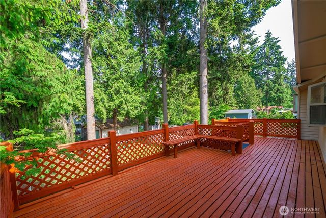 9927 63rd Avenue Ct E, Puyallup, WA 98373
