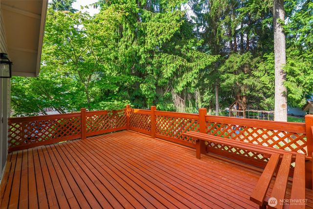 9927 63rd Avenue Ct E, Puyallup, WA 98373
