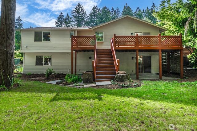 9927 63rd Avenue Ct E, Puyallup, WA 98373