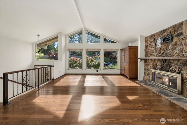 9927 63rd Avenue Ct E, Puyallup, WA 98373