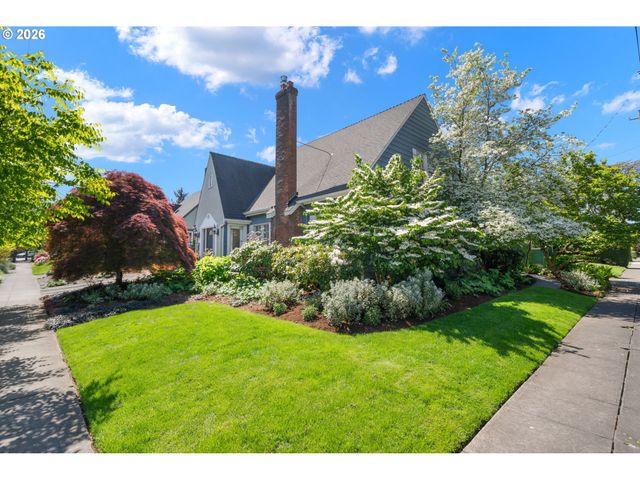 7633 N ALBINA Ave, Portland, OR 97217