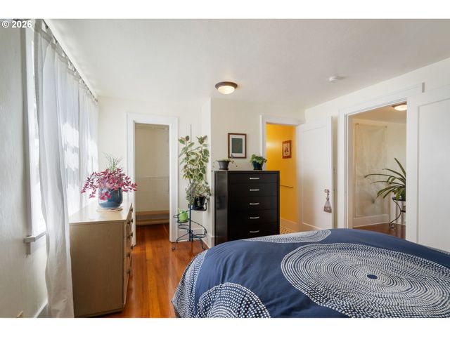 7633 N ALBINA Ave, Portland, OR 97217