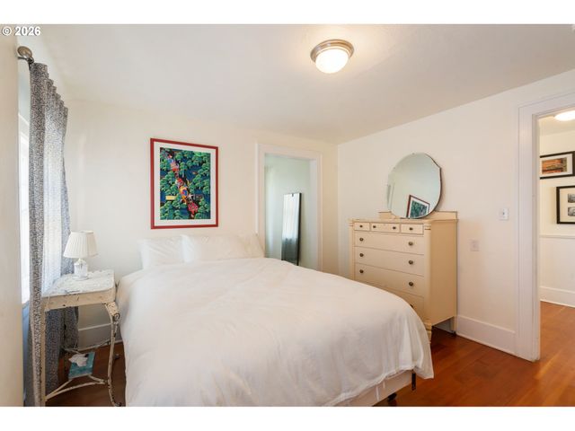 7633 N ALBINA Ave, Portland, OR 97217