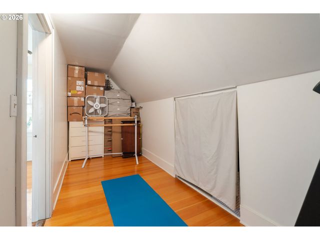 7633 N ALBINA Ave, Portland, OR 97217