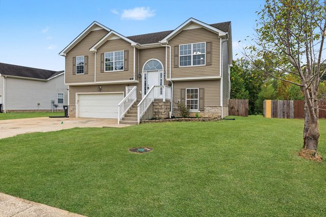 1361 Mutual Dr, Clarksville, TN 37042