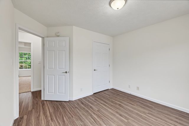1361 Mutual Dr, Clarksville, TN 37042