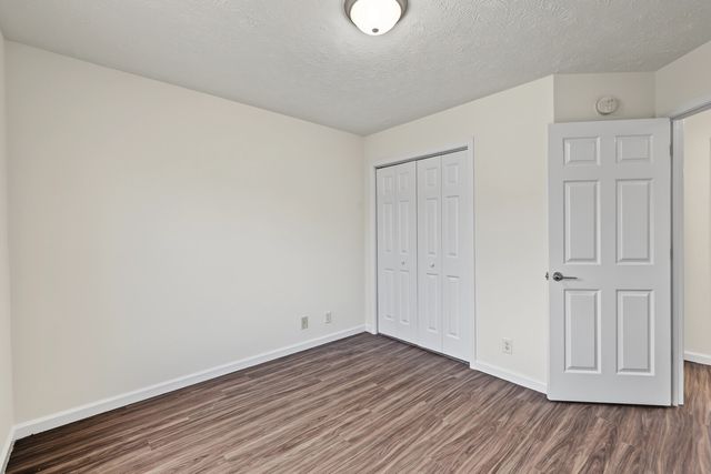 1361 Mutual Dr, Clarksville, TN 37042