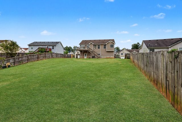 1361 Mutual Dr, Clarksville, TN 37042