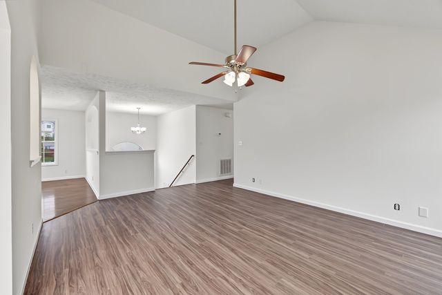 1361 Mutual Dr, Clarksville, TN 37042