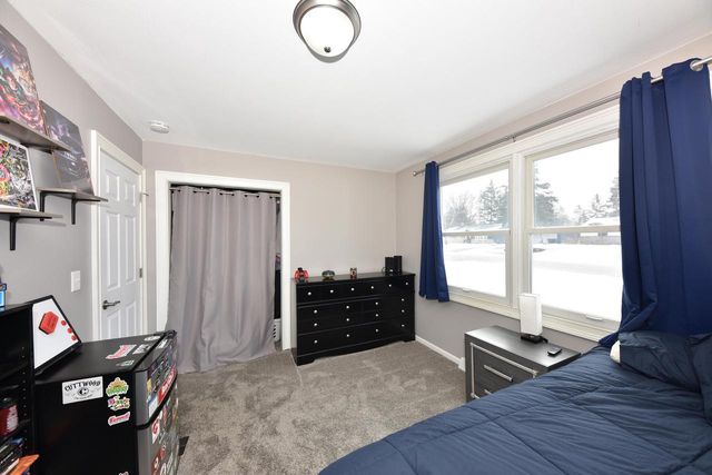 N61W23804 Sumac LANE, Sussex, WI 53089