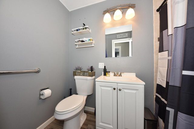 N61W23804 Sumac LANE, Sussex, WI 53089