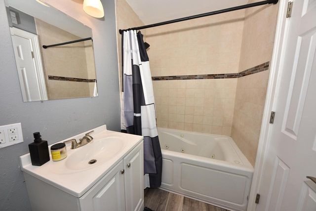 N61W23804 Sumac LANE, Sussex, WI 53089