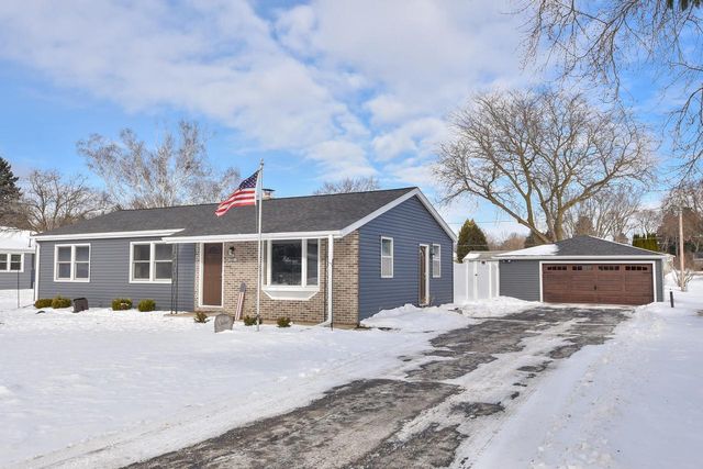 N61W23804 Sumac LANE, Sussex, WI 53089