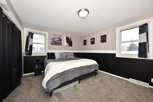 N61W23804 Sumac LANE, Sussex, WI 53089