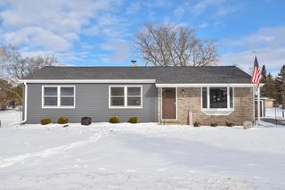 N61W23804 Sumac LANE, Sussex, WI 53089