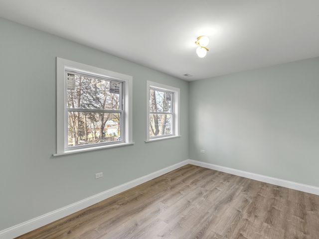 1817 Kelly Avenue, Crest Hill, IL 60403