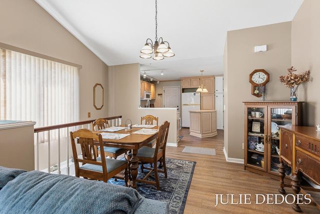 8 Summit Park Drive 8, Spring Lake, MI 49456