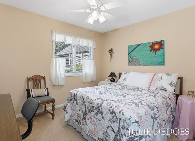 8 Summit Park Drive 8, Spring Lake, MI 49456