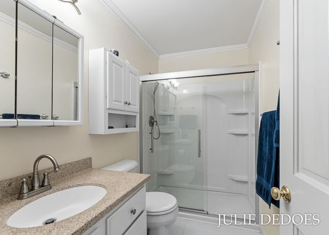 8 Summit Park Drive 8, Spring Lake, MI 49456