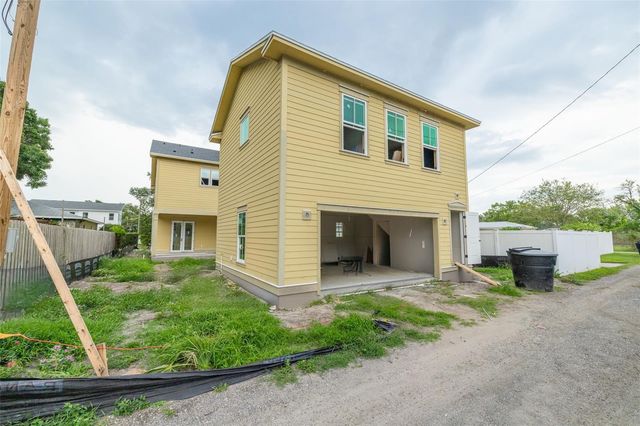 3320 15TH STREET N, St Petersburg, FL 33704