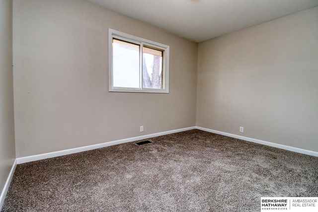 7350 Colby Street, Lincoln, NE 68505