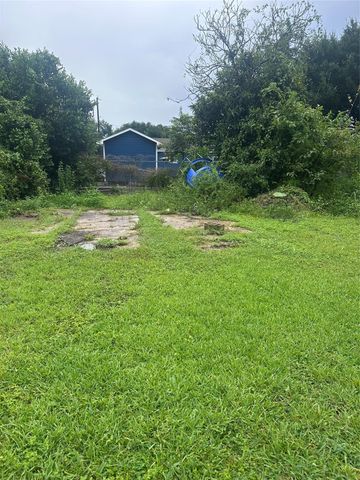 3615 Crandon Street, Houston, TX 77026