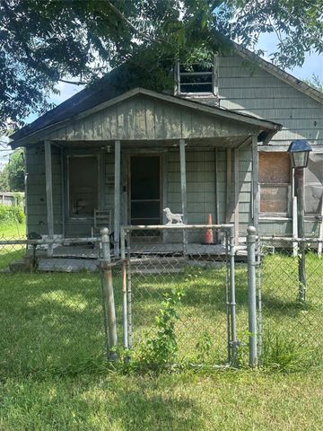 3615 Crandon Street, Houston, TX 77026