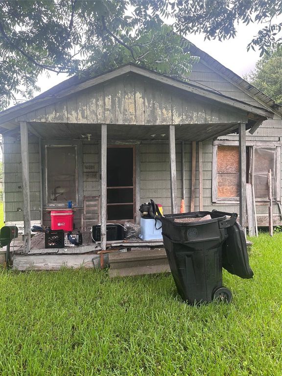 3615 Crandon Street, Houston, TX 77026