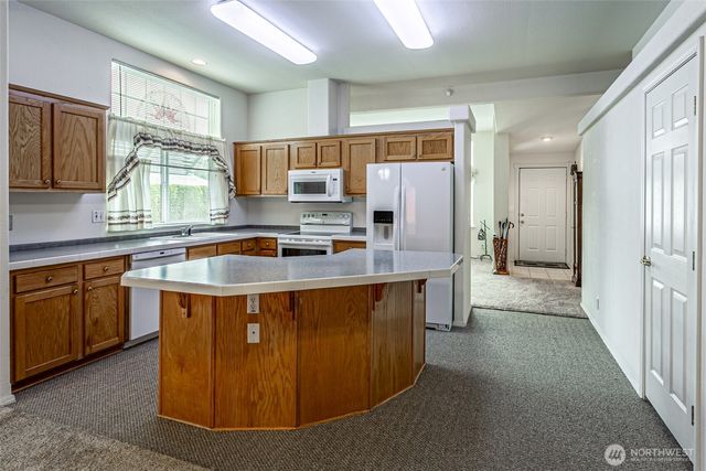 9903 E 195th Street Ct E, Graham, WA 98338