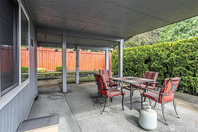 9903 E 195th Street Ct E, Graham, WA 98338