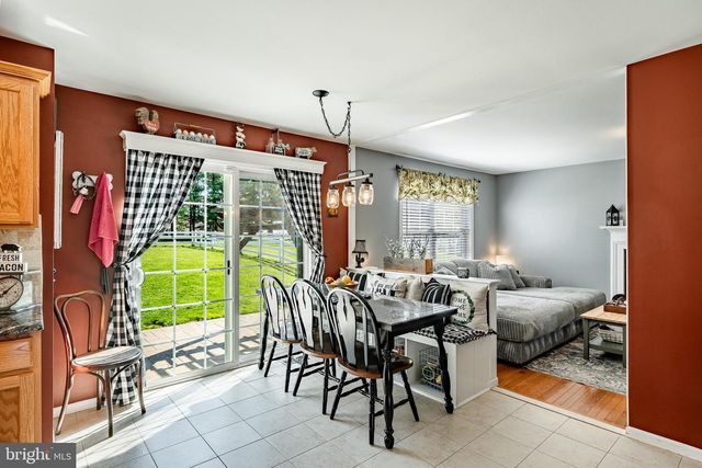 109 BRINTON DR, Coatesville, PA 19320