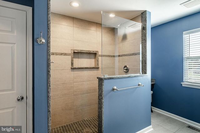 109 BRINTON DR, Coatesville, PA 19320