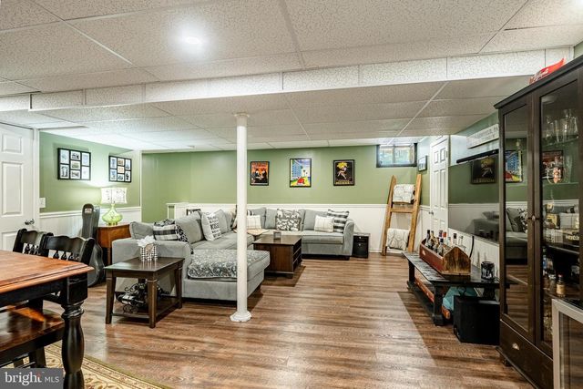 109 BRINTON DR, Coatesville, PA 19320