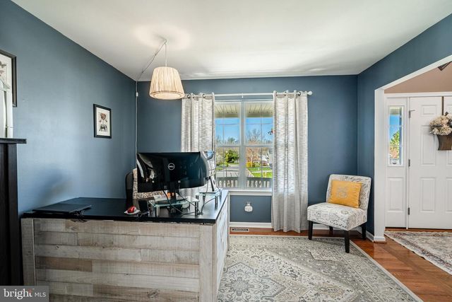 109 BRINTON DR, Coatesville, PA 19320