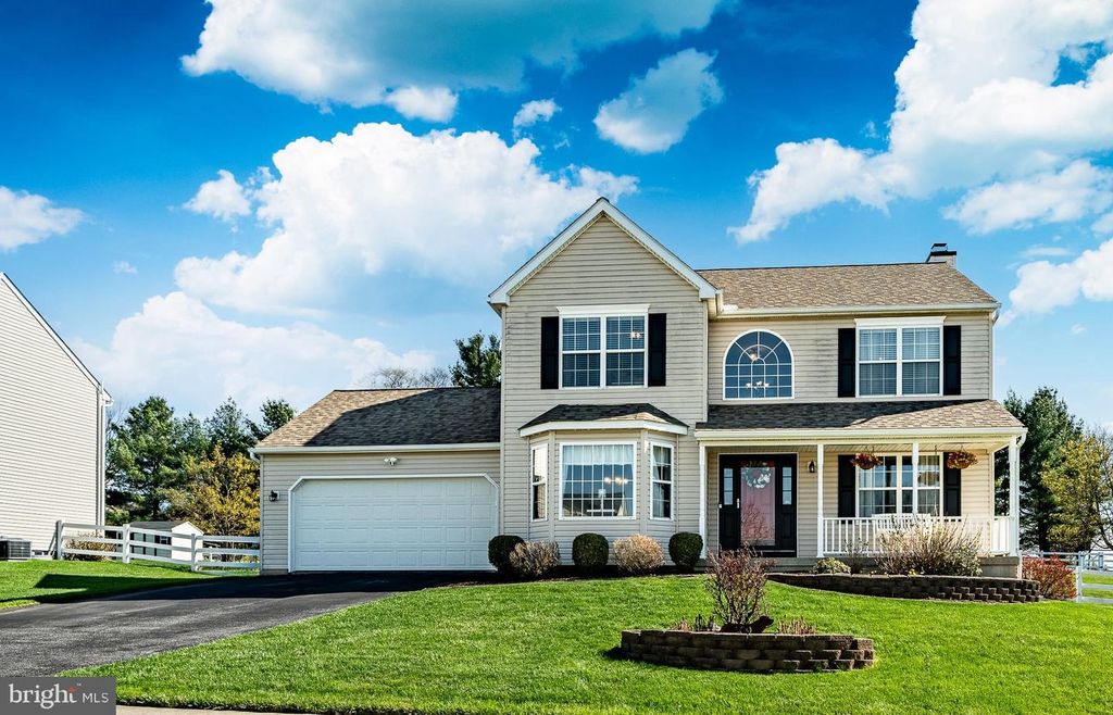 109 BRINTON DR, Coatesville, PA 19320