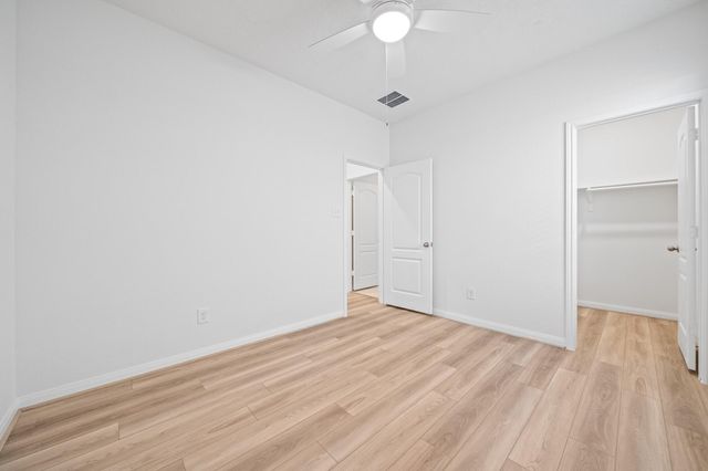 15719 Autumn Chicory Drive, Houston, TX 77044