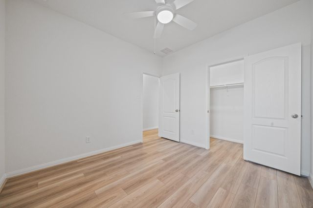 15719 Autumn Chicory Drive, Houston, TX 77044