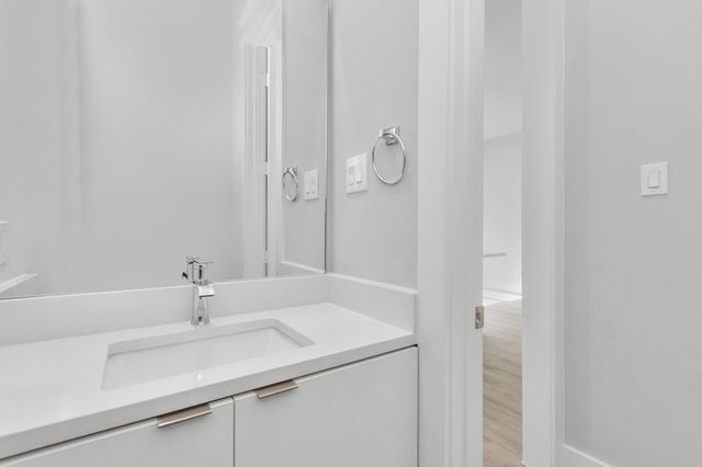 5818 Burt Street, Houston, TX 77091