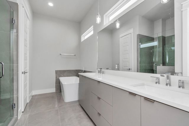 5818 Burt Street, Houston, TX 77091