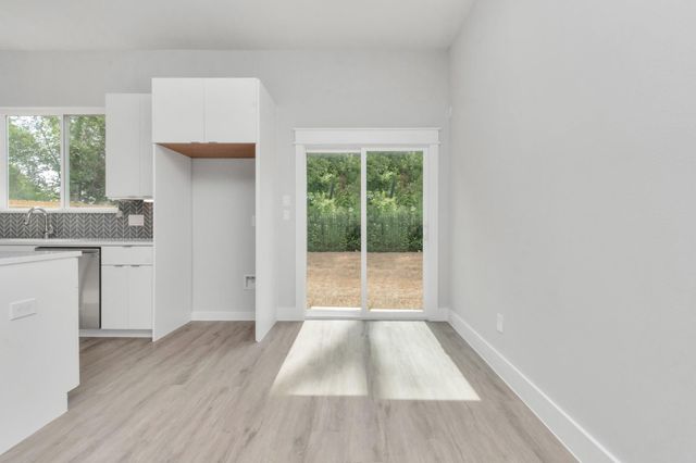 5818 Burt Street, Houston, TX 77091